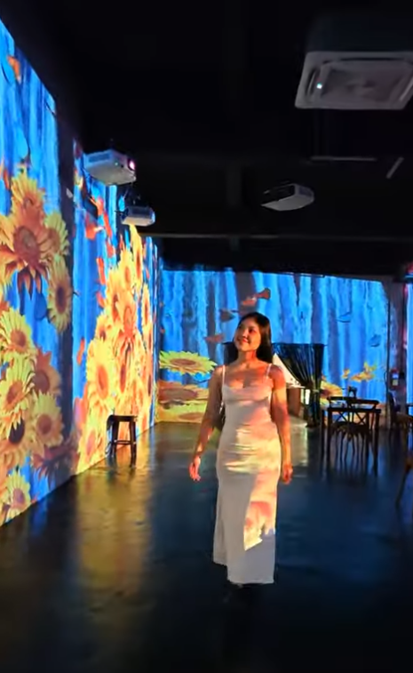 Firefly Factory: A Digital Art Dining Experience Featured by Checkin Chiang Mai